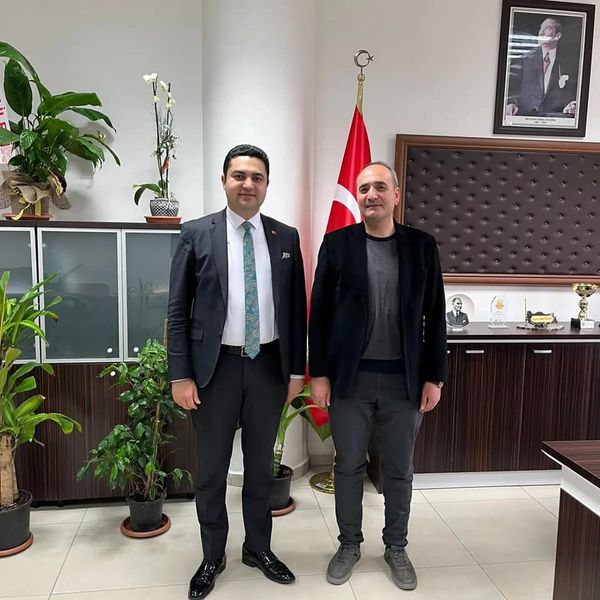 Kaymakamımız Sayın Tarık Buğra SEYHAN, Erbaa Sağlık Bilimleri Fakültesi Dekanı Prof. Dr. Fatih POLAT'ı makamında ziyaret etti.